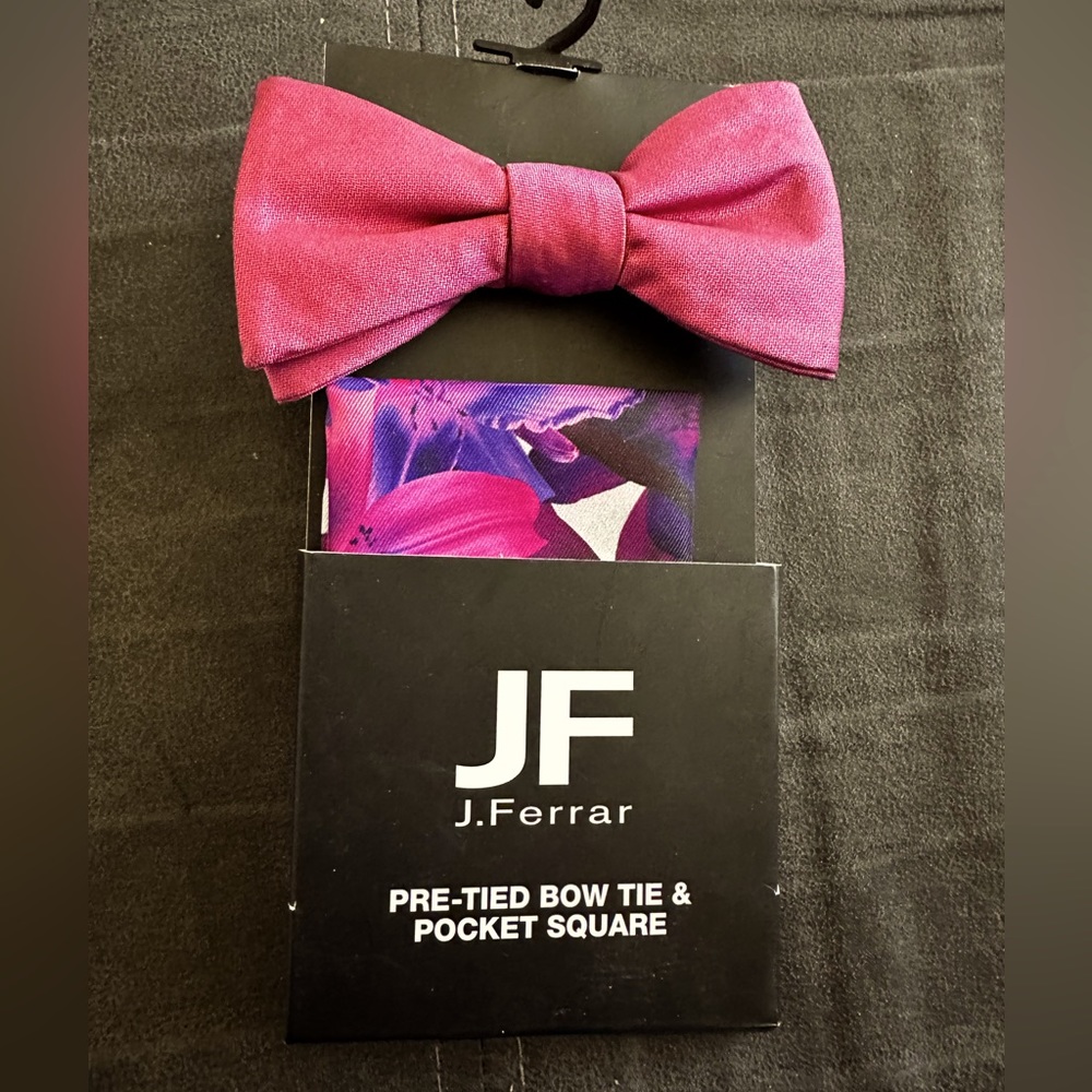J. Ferrar Children’s Bow Tie and Pocket Square